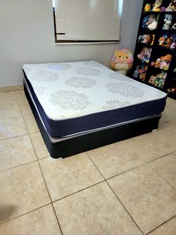 NEW FULL-SIZE MATTRESS AND BOX SPRING