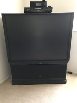 2 Projection TV.