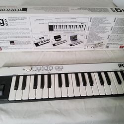 synth keyboard