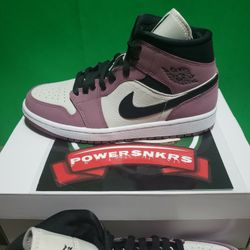 WMNS AIR JORDAN 1 MID SE 