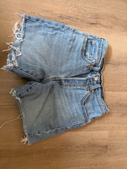 Levi’s Shorts (read description)