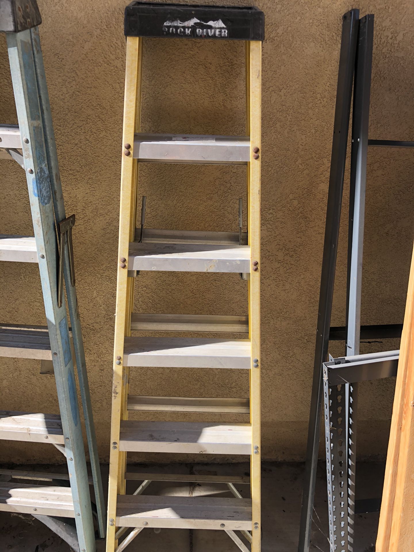 6 ft ladders