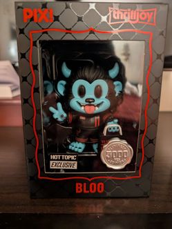 Thrilljoy Bloo Goth Hot Topic 3000 piece
