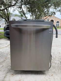LG stainless steel Dishwasher