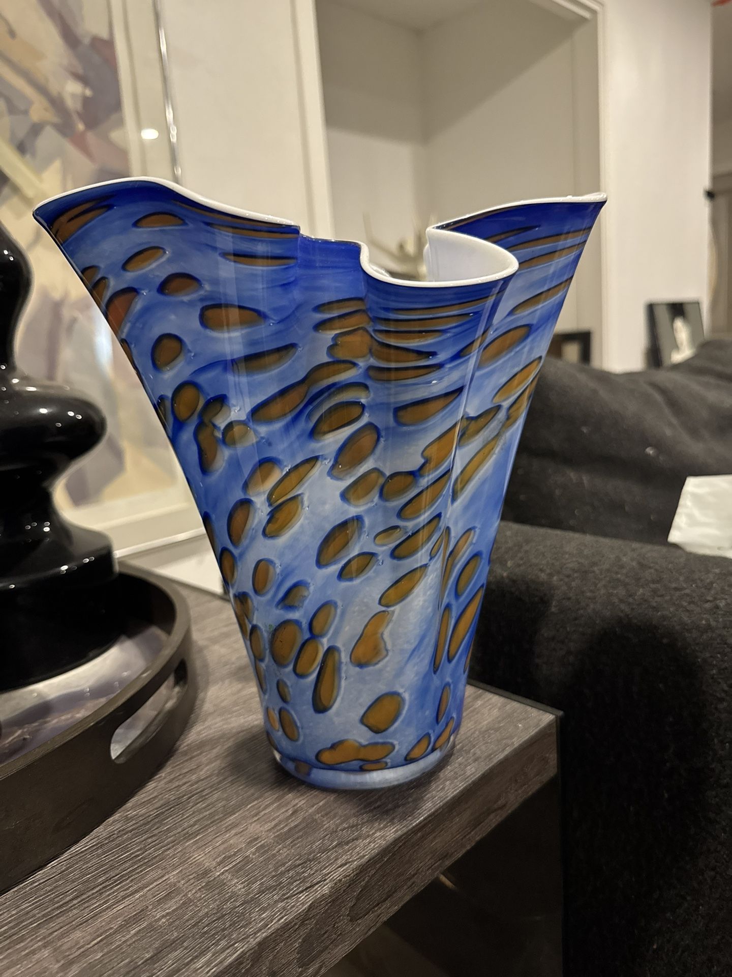 Alicia Poland Ruffled Art Glass Vase