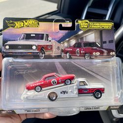 NEW Hot Wheels Team Transport 66 Chevrolet Corvair Yenko Stinger/ Ramp Truck #91