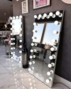 Full-Length Hollywood Vanity Mirror with Lights