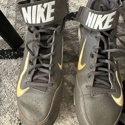 softball gloves and shoes