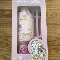 Barbie x Stanley Peaches N Cream Tumbler 40oz Quencher New