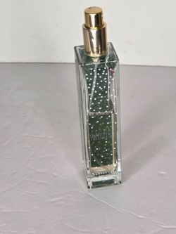Dabney Lee Winter Twilight Body Mist 3.38 fl oz Iris Cedarwood Snowflakes
