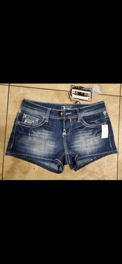 New bling shorts size 5
