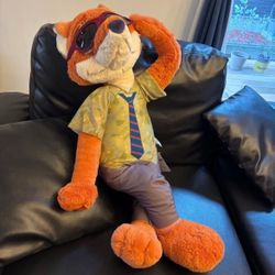 Nick Zootopia Plush With Sunglasses Large 