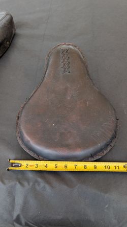 Motorcycle seat - La Rosa