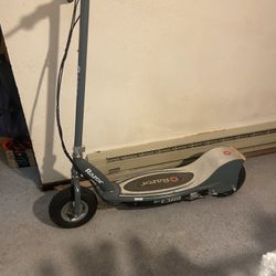 Razor E300 Adult Size Electric Scooter (like new)