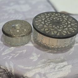 Vintage Makeup Powder Box