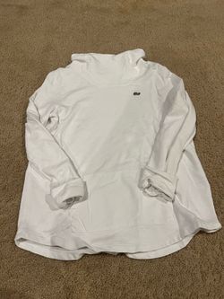 White vineyard vines pullover size medium