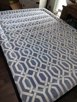 Queen air mattress