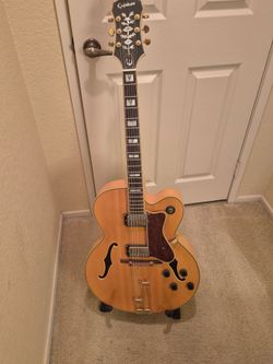 Epiphone Broadway hollow body