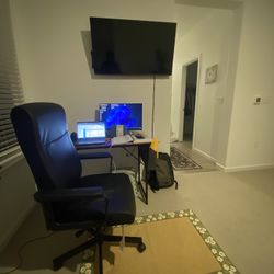 Desk And Chair 