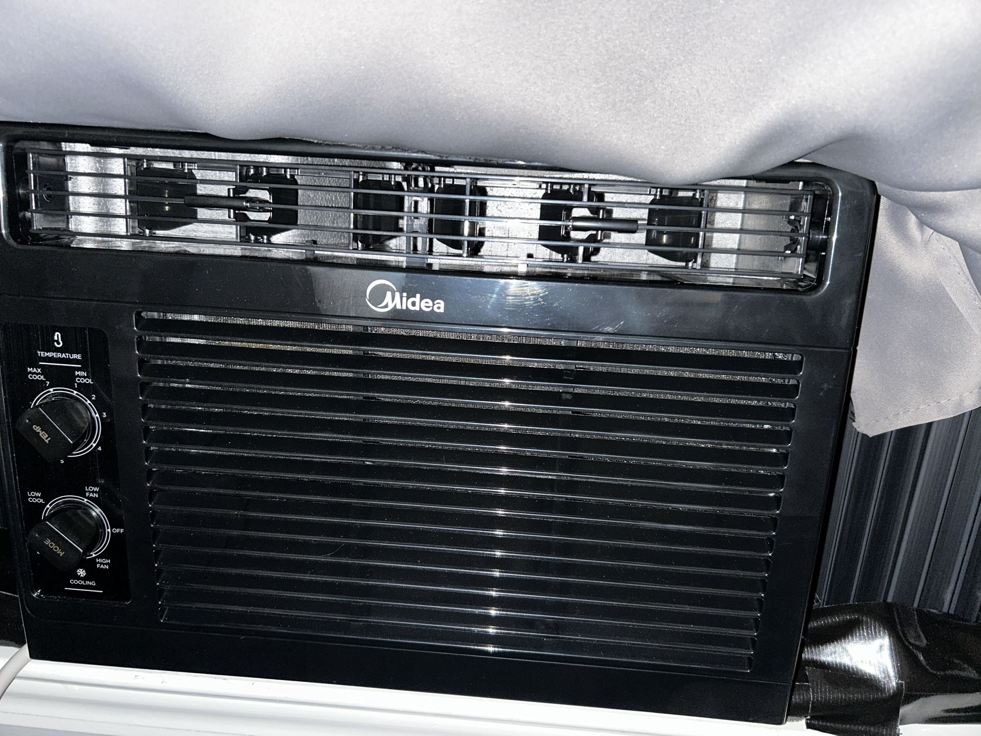 Air Conditioner