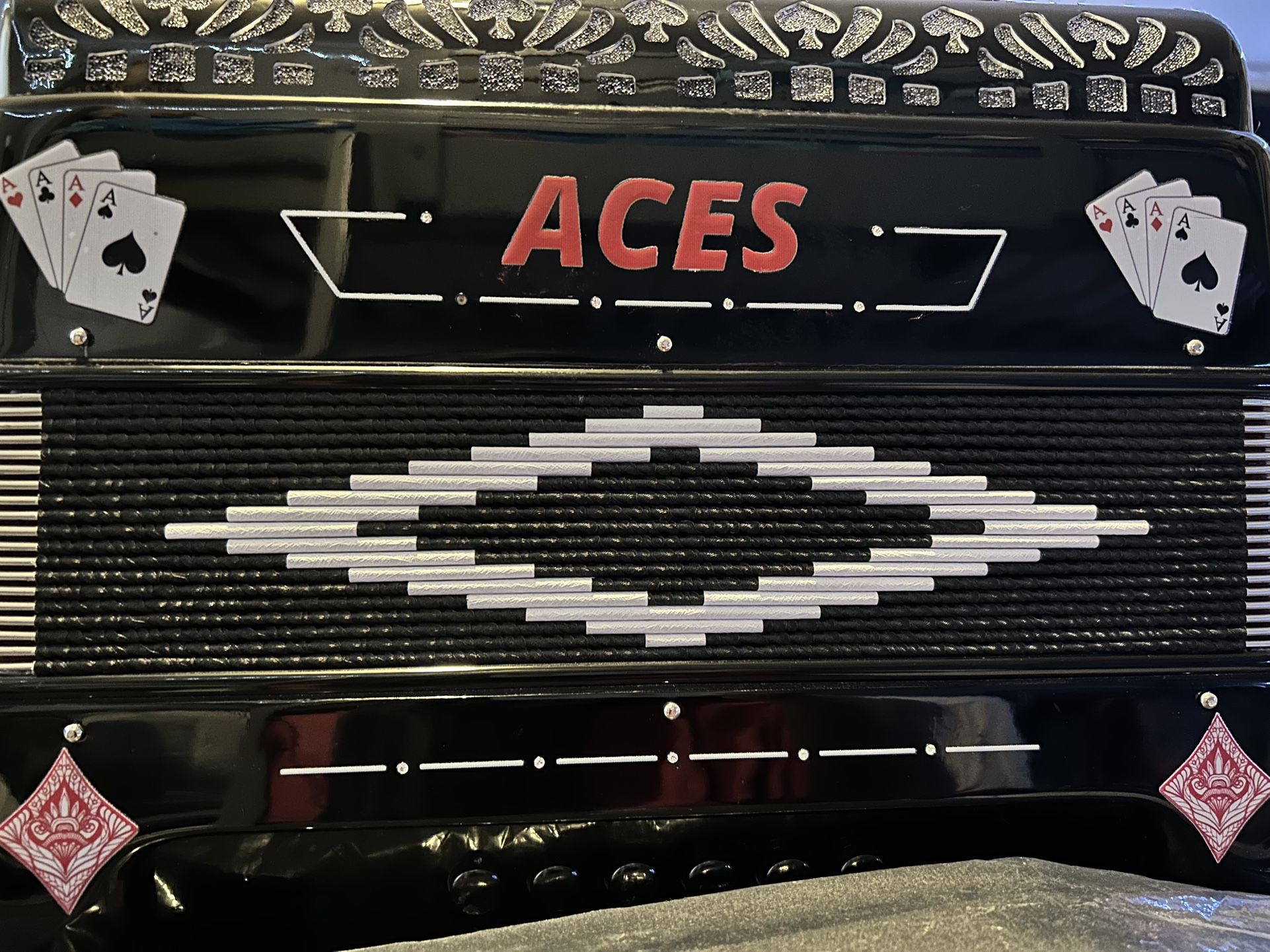 Hohner - Aces Diatonic Accordion Mi - Black
