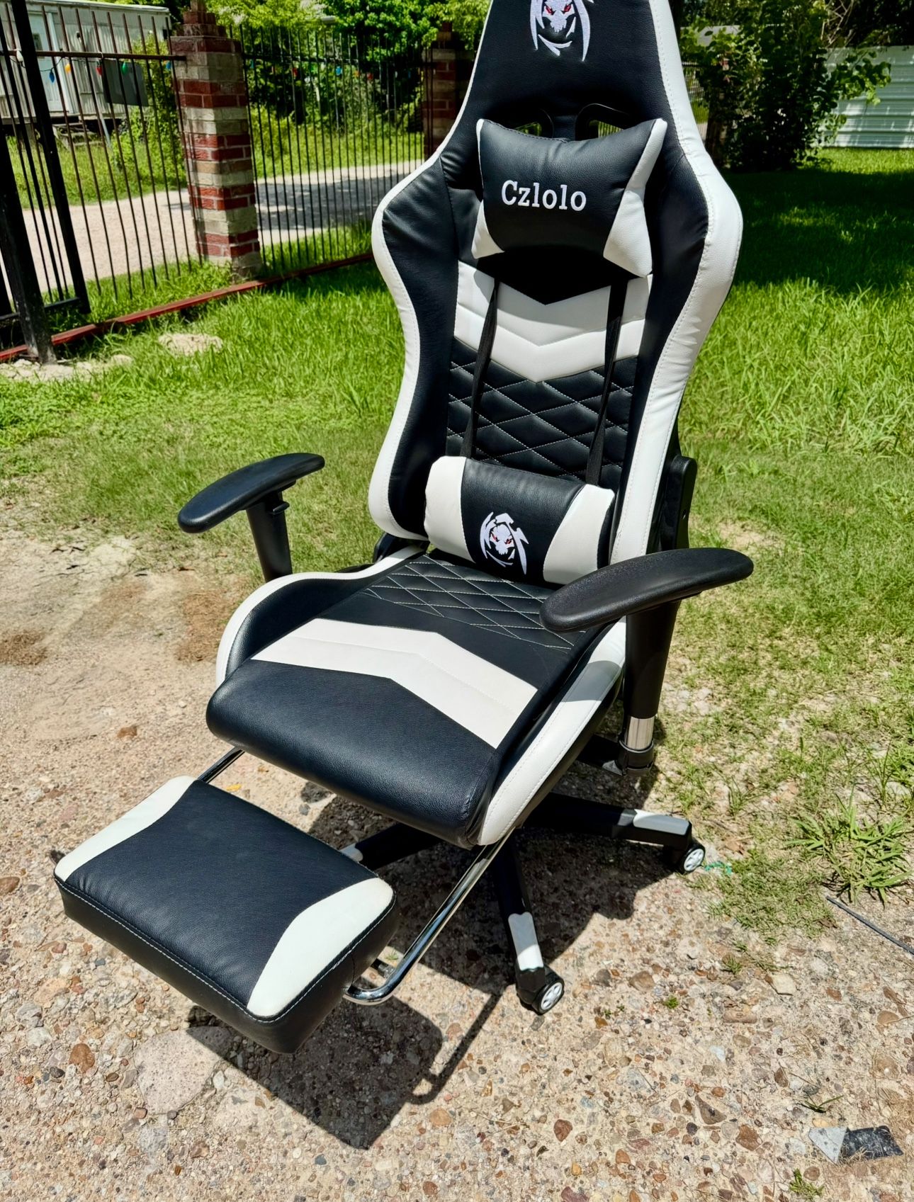 Gaming Chair Like New Condition