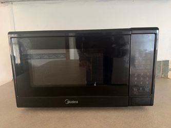 NEW Midea Microwave 700 Watt –