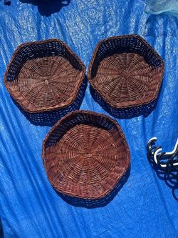 Set of 3 Wicker hexagon bowls
