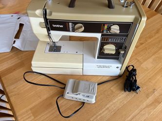Brother VX457 Sewing Machine (Read Entire Ad Before Responding)