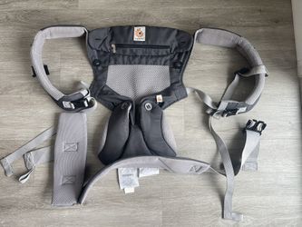 Ergo Baby Carrier