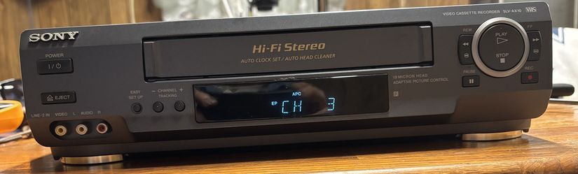 Sony 4 Head Hi Fi Stereo VCR