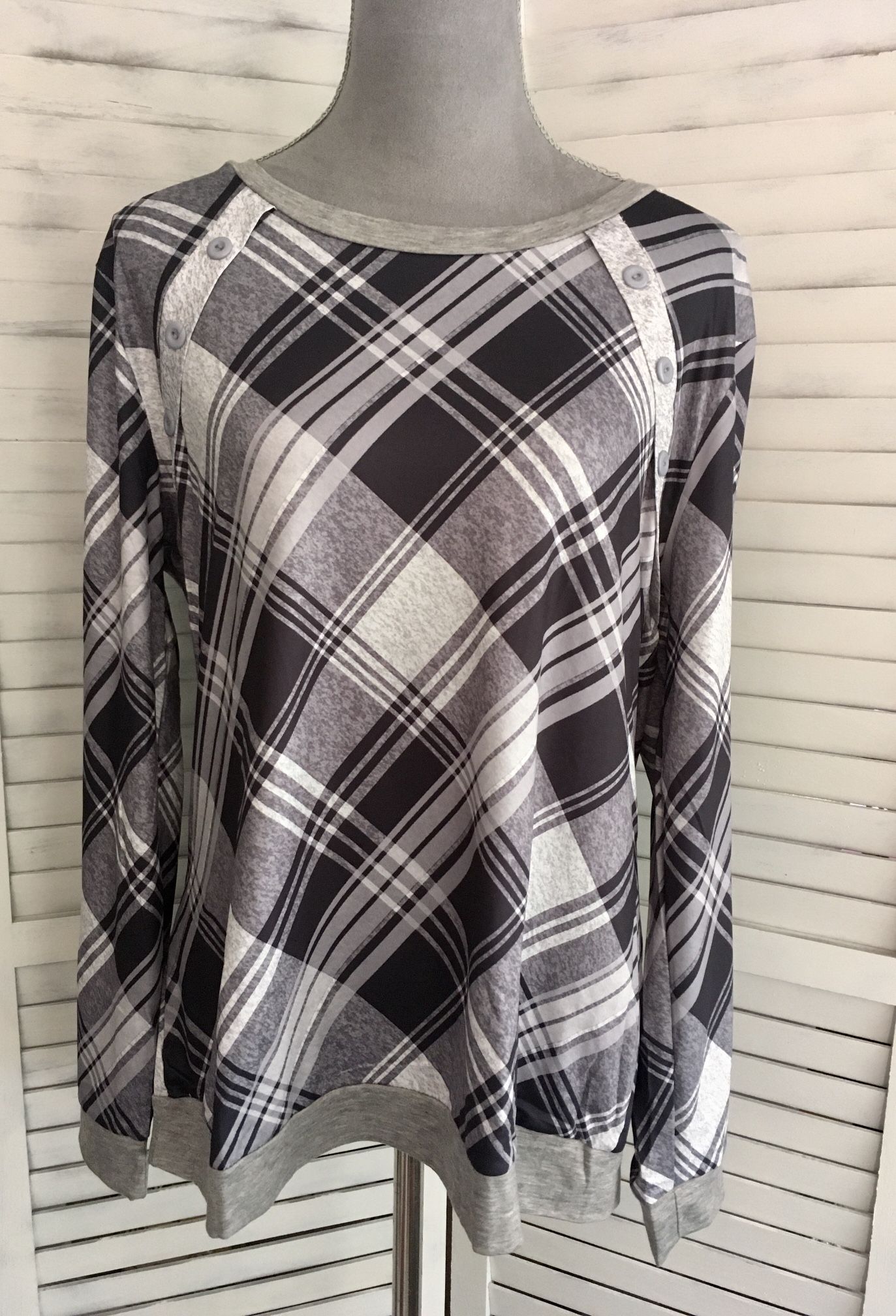 Plaid Long Sleeve Top, XL