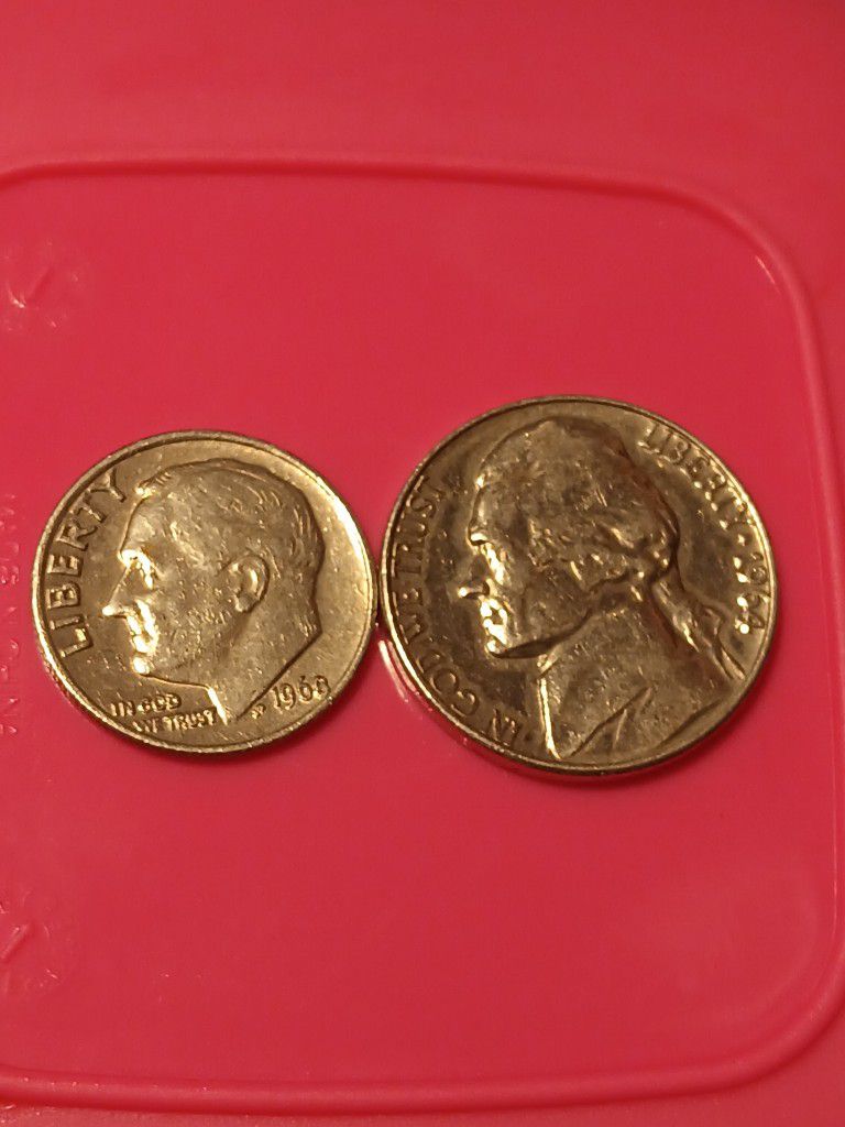 1968..https://offerup.com/redirect/?o=Tm8uTWludA==.m...1964d.nickle.both.proof.coins