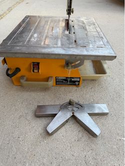 Workforce THD550 7" Wet Tile Saw used for precision cutting of ceramic, porcelain, and stone tiles.