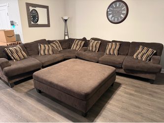 Brown 4pc Sectional