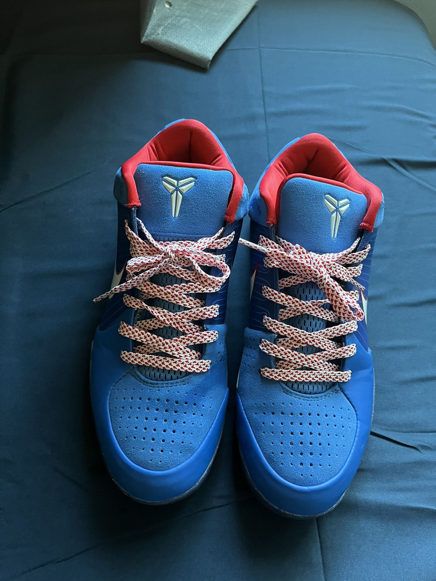 Nike Zoom Kobe 4 Pro “Philly” Size 11