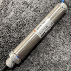 ncmb088-0225-duy00871     B1)