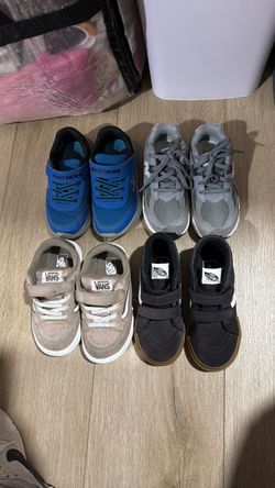 9  and 9 1/2 boy shoes