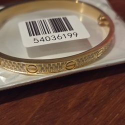 2 Zz Jewellers Gold Bracelets 