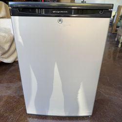 Frigidaire Mini Fridge with Freezer