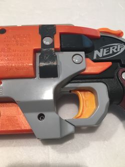 Nerf Zombie strike