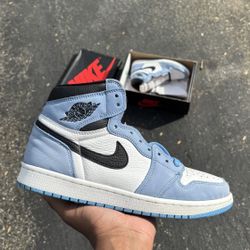 Air Jordan Retro 1 High OG “University Blue”
