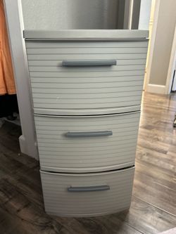 3 drawer cubbies