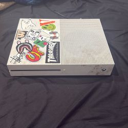 xbox one s white