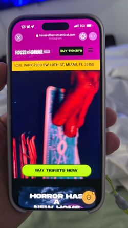 Selling two tickets horror house!