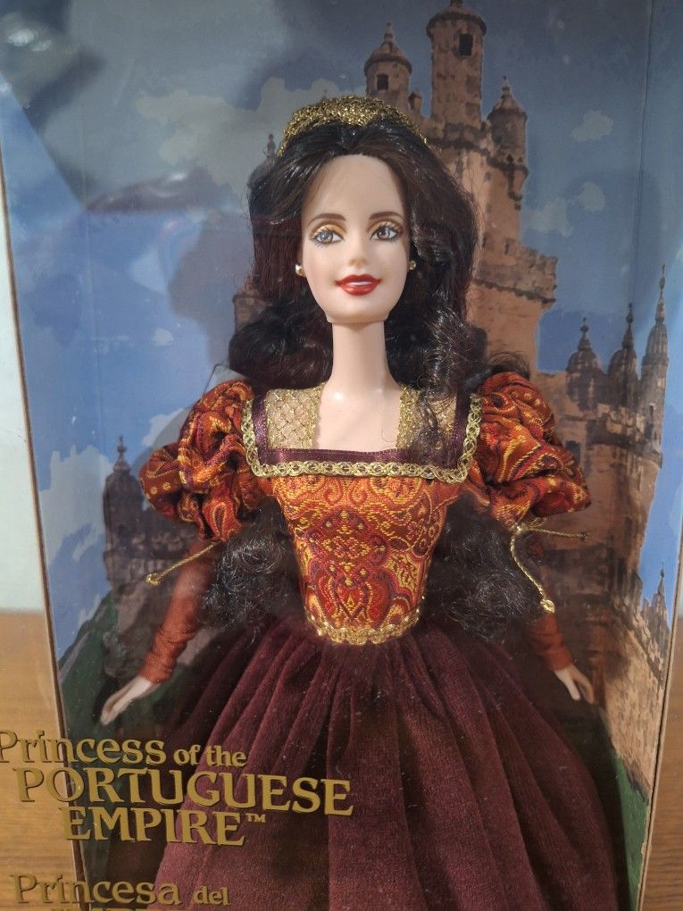 NIB! Barbie Dolls of the World Collection Princess of the Portuguese Empire 2002