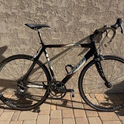 Fuji Team RC Carbon Fiber Road Bike 