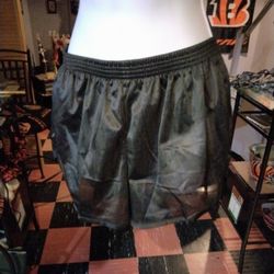 Ladies Shorts Size S
