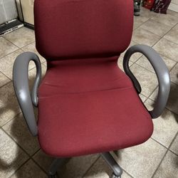Desk Chair In Good Condition
