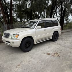 2003 Lexus LX 470